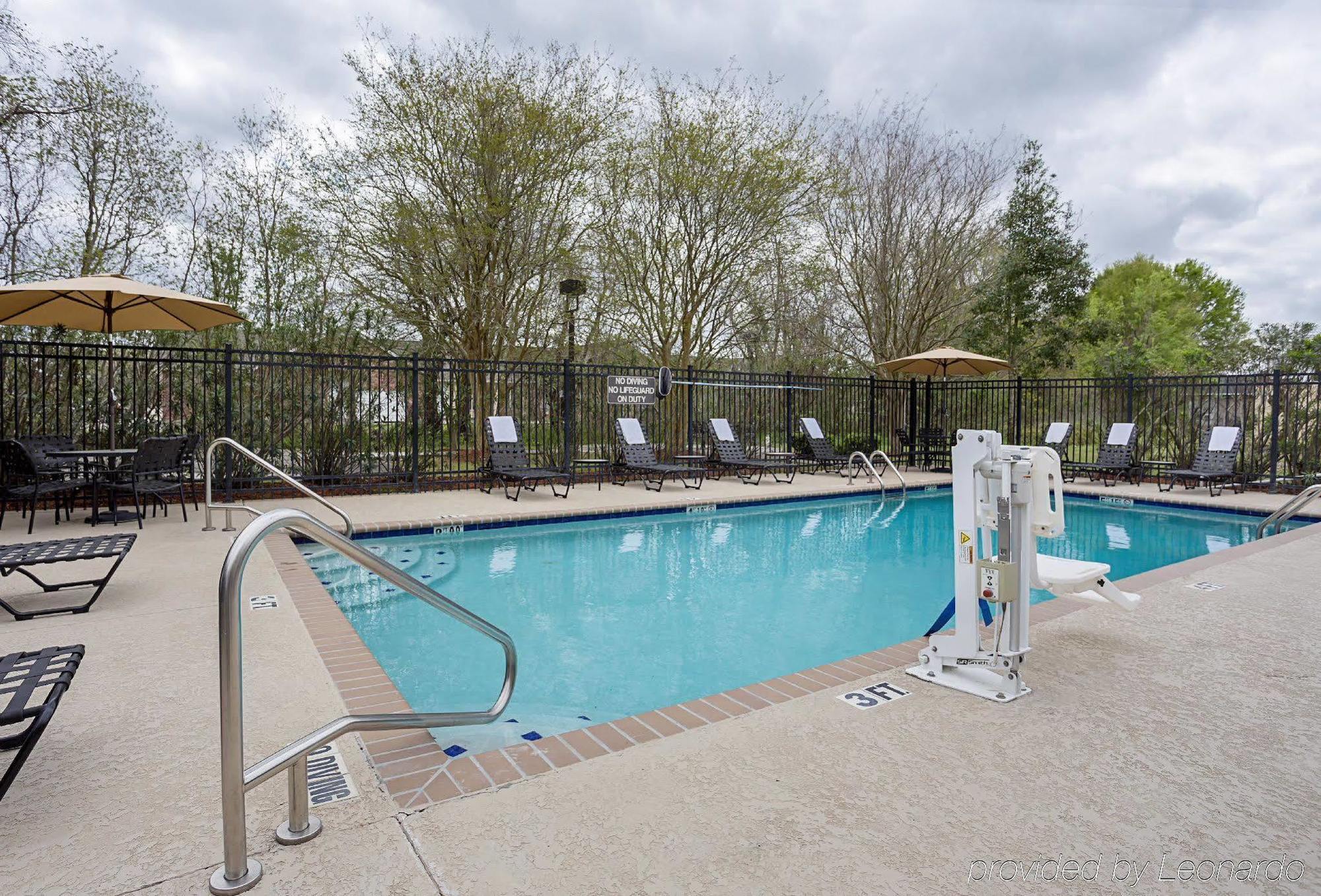 Comfort Suites University Baton Rouge Exterior foto
