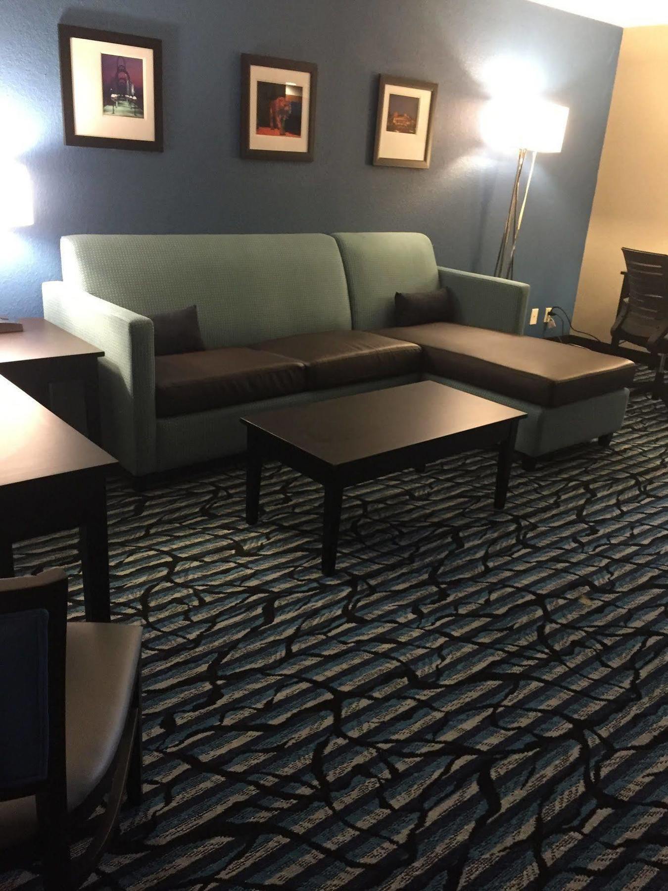 Comfort Suites University Baton Rouge Exterior foto